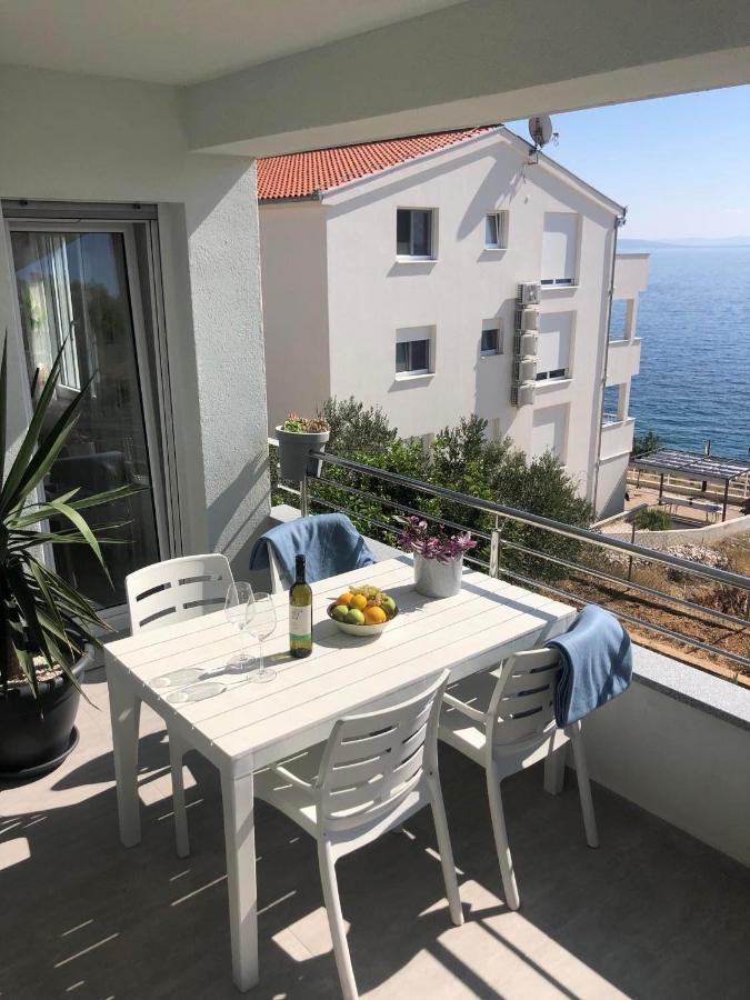 Villa Dani Sea & Pool Apartments Trogir Exterior foto